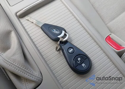 2007 Subaru Outback 2.5I z USA, uszkodzony, nr VIN 4S4BP61C977321595